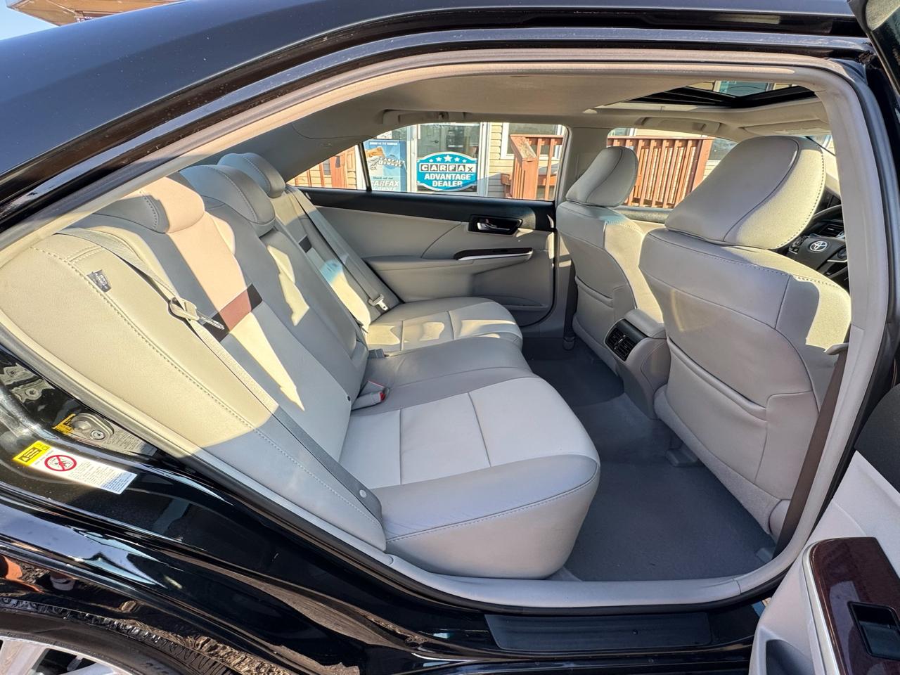 Toyota Camry 4dr Sedan XLE Auto 2012