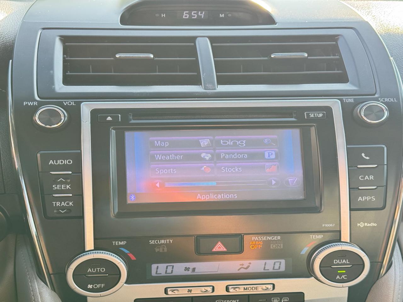 Toyota Camry 4dr Sedan XLE Auto 2012
