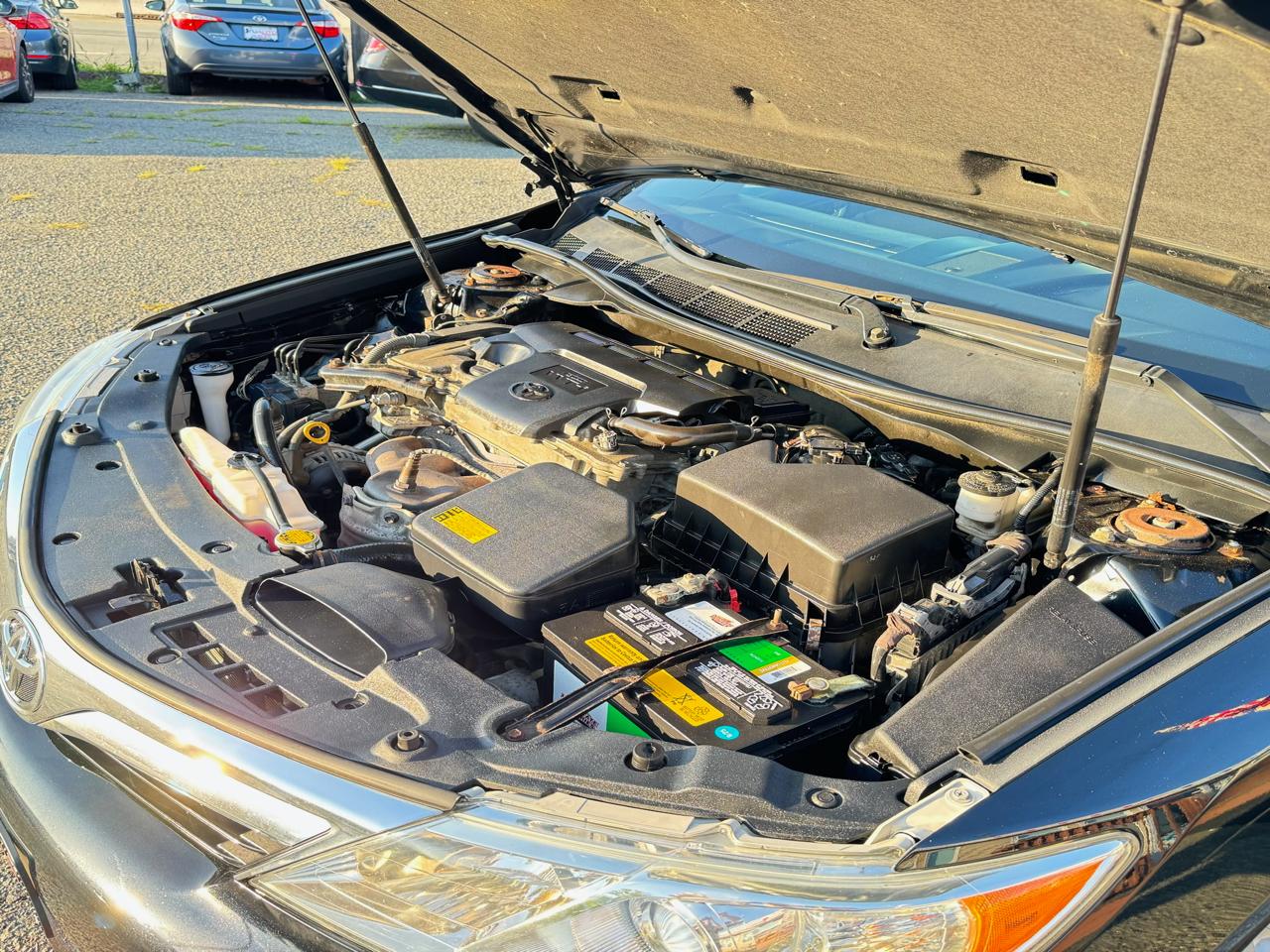 Toyota Camry 4dr Sedan XLE Auto 2012