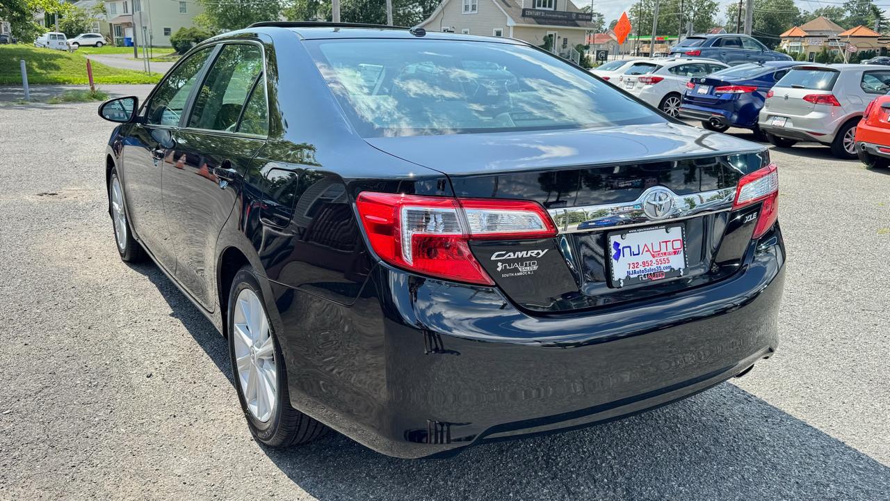 Toyota Camry 4dr Sedan XLE Auto 2012