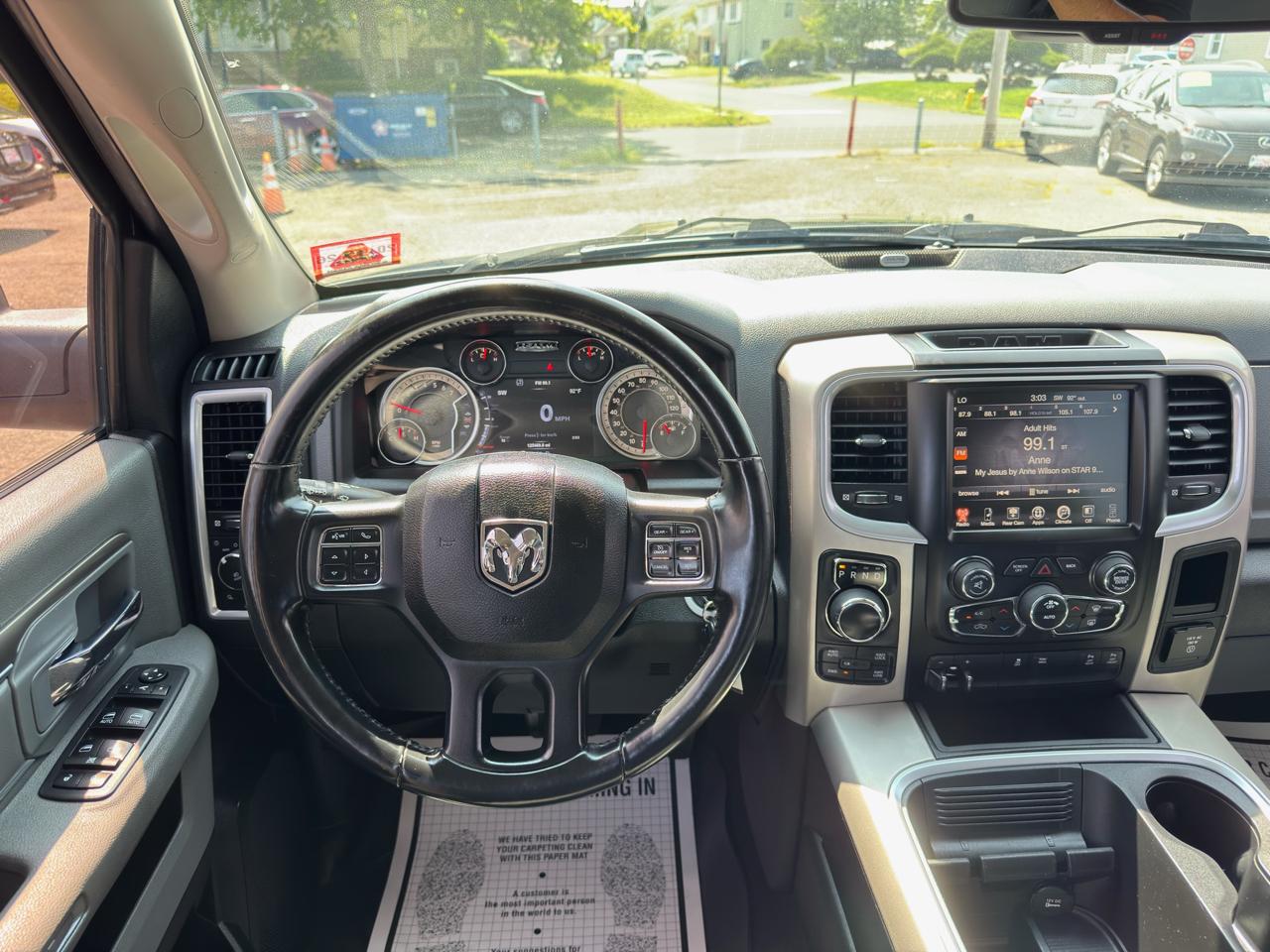 RAM 1500 Big Horn 4x4 Quad Cab 6'4" Box 2017