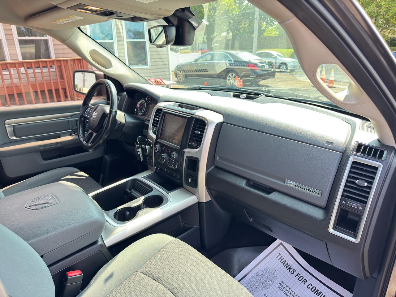 RAM 1500 Big Horn 4x4 Quad Cab 6'4" Box 2017