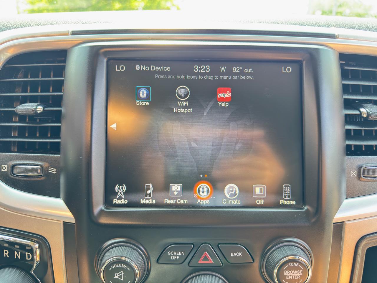 RAM 1500 Big Horn 4x4 Quad Cab 6'4" Box 2017