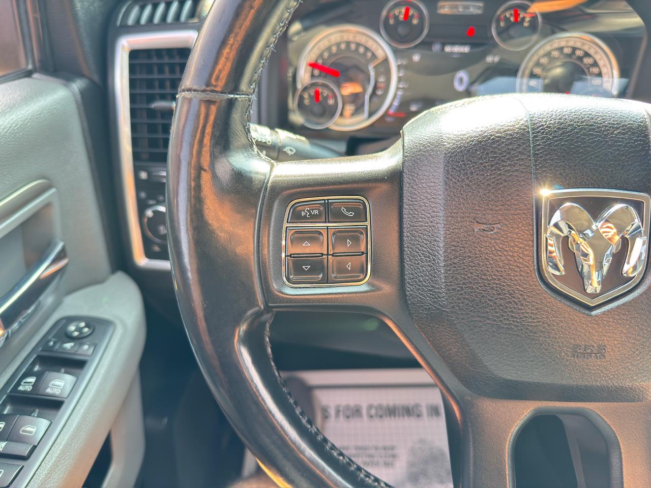 RAM 1500 Big Horn 4x4 Quad Cab 6'4" Box 2017