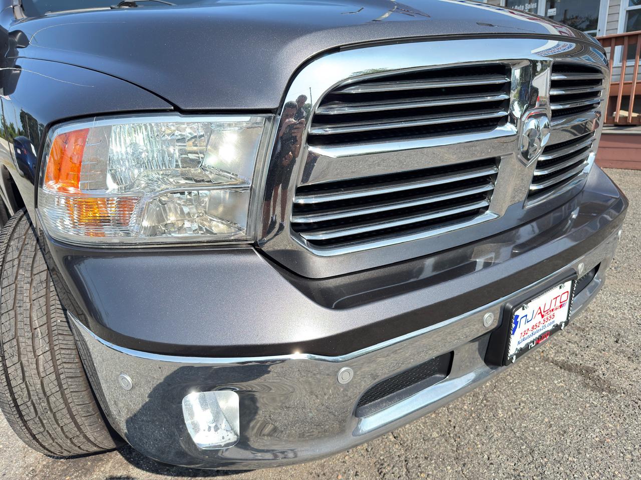 RAM 1500 Big Horn 4x4 Quad Cab 6'4" Box 2017