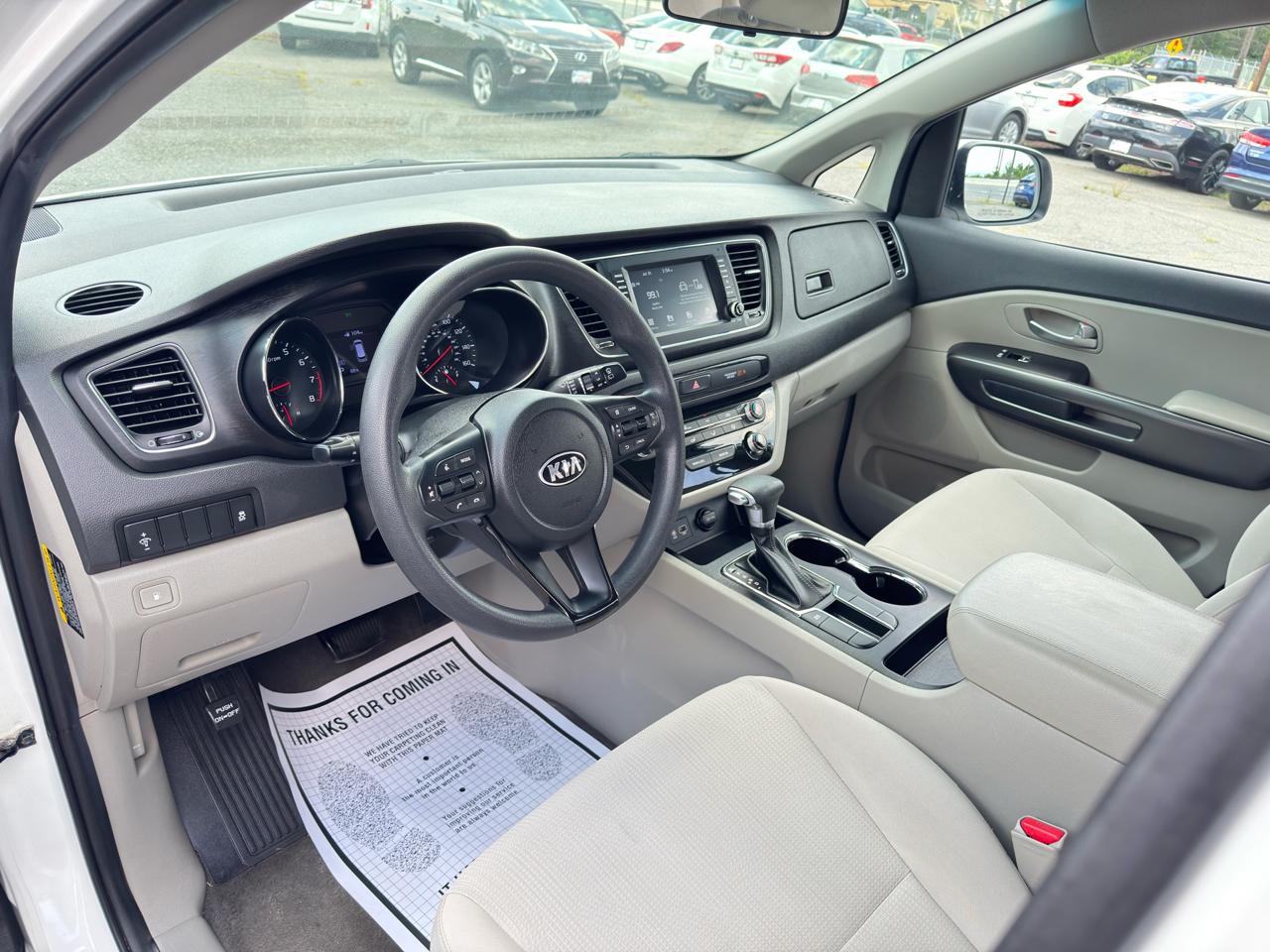 Kia Sedona L FWD 2019