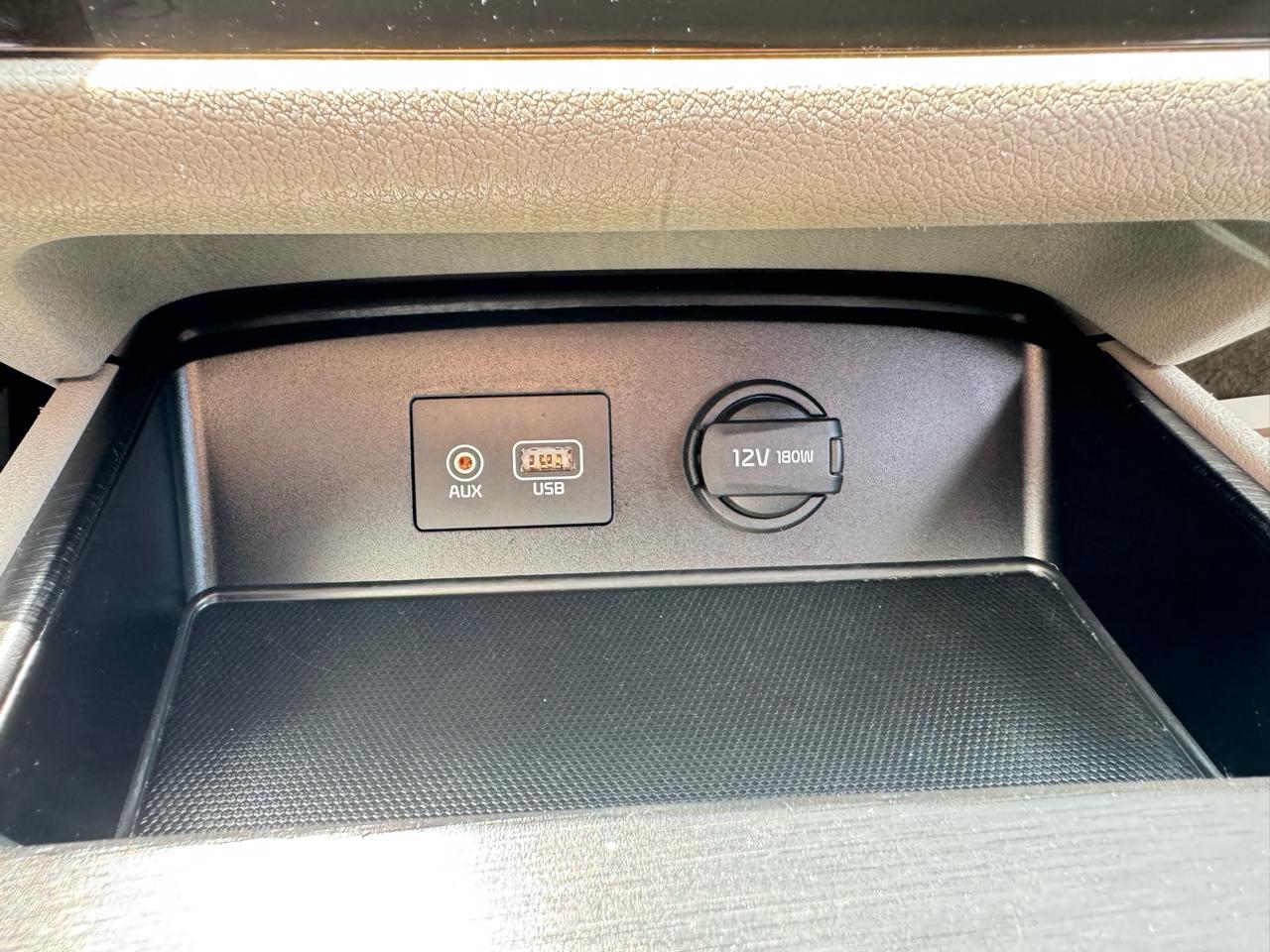 Kia Sedona L FWD 2019