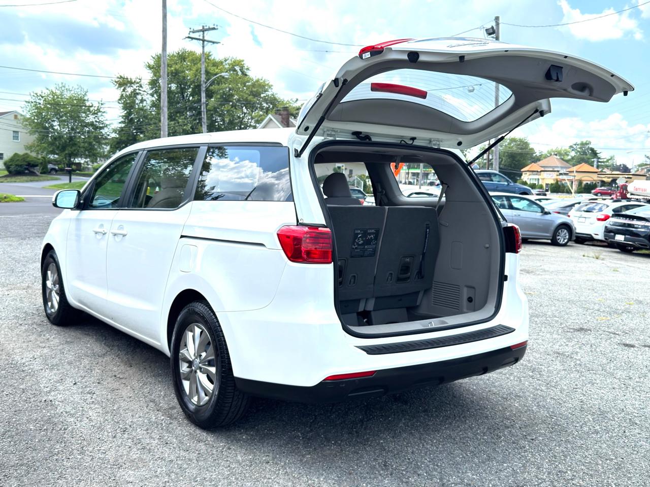 Kia Sedona L FWD 2019