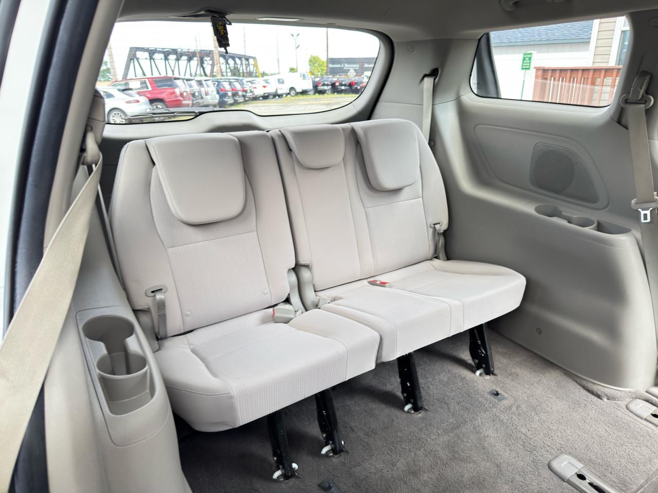 Kia Sedona L FWD 2019
