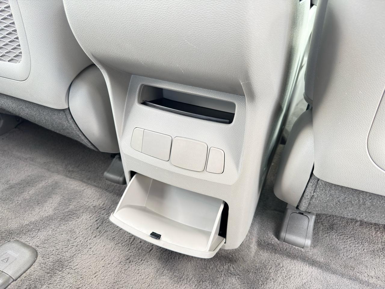Kia Sedona L FWD 2019