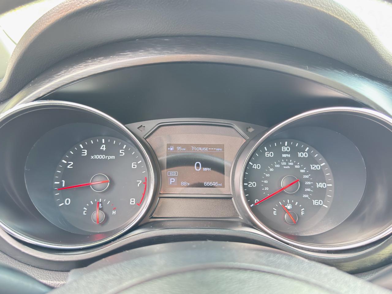 Kia Sedona L FWD 2019