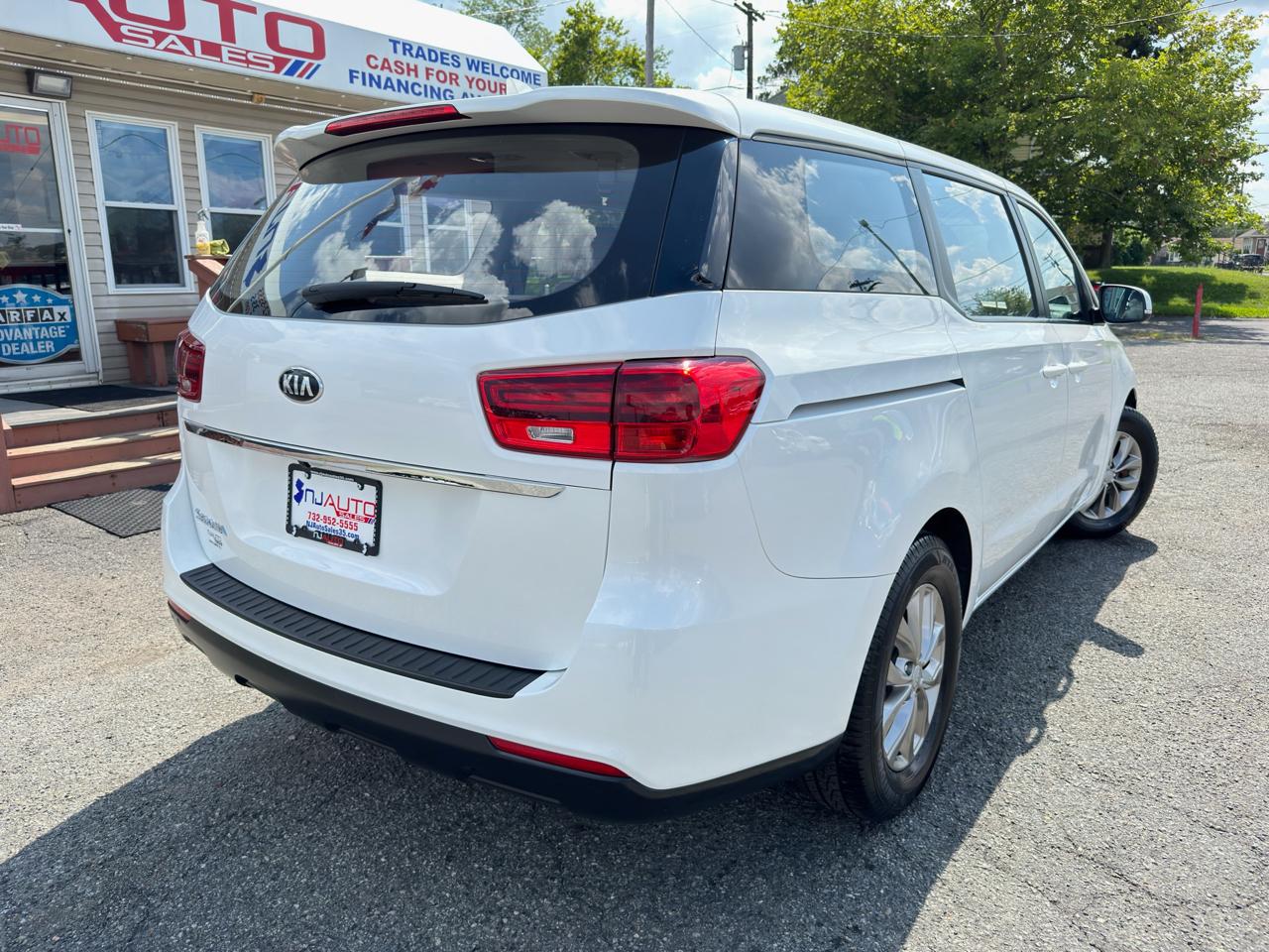 Kia Sedona L FWD 2019