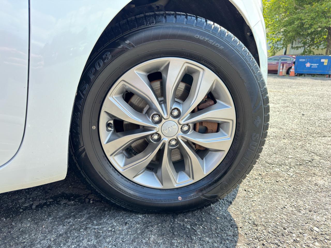 Kia Sedona L FWD 2019