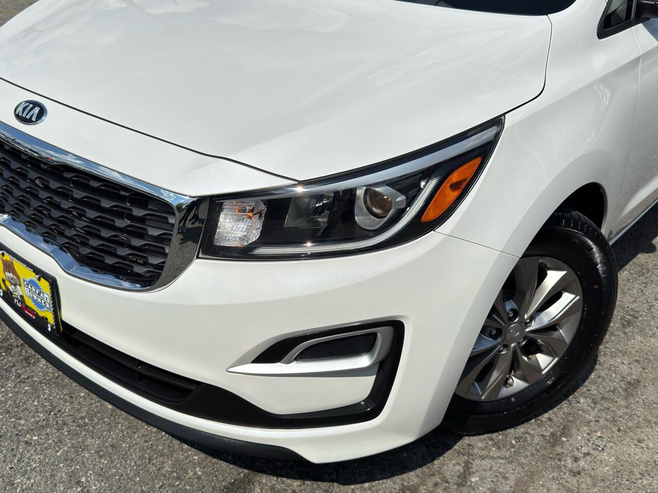 Kia Sedona L FWD 2019