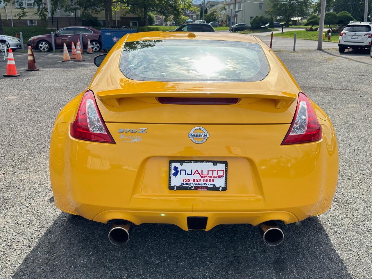 Nissan 370Z 2dr Cpe Man Touring 2009