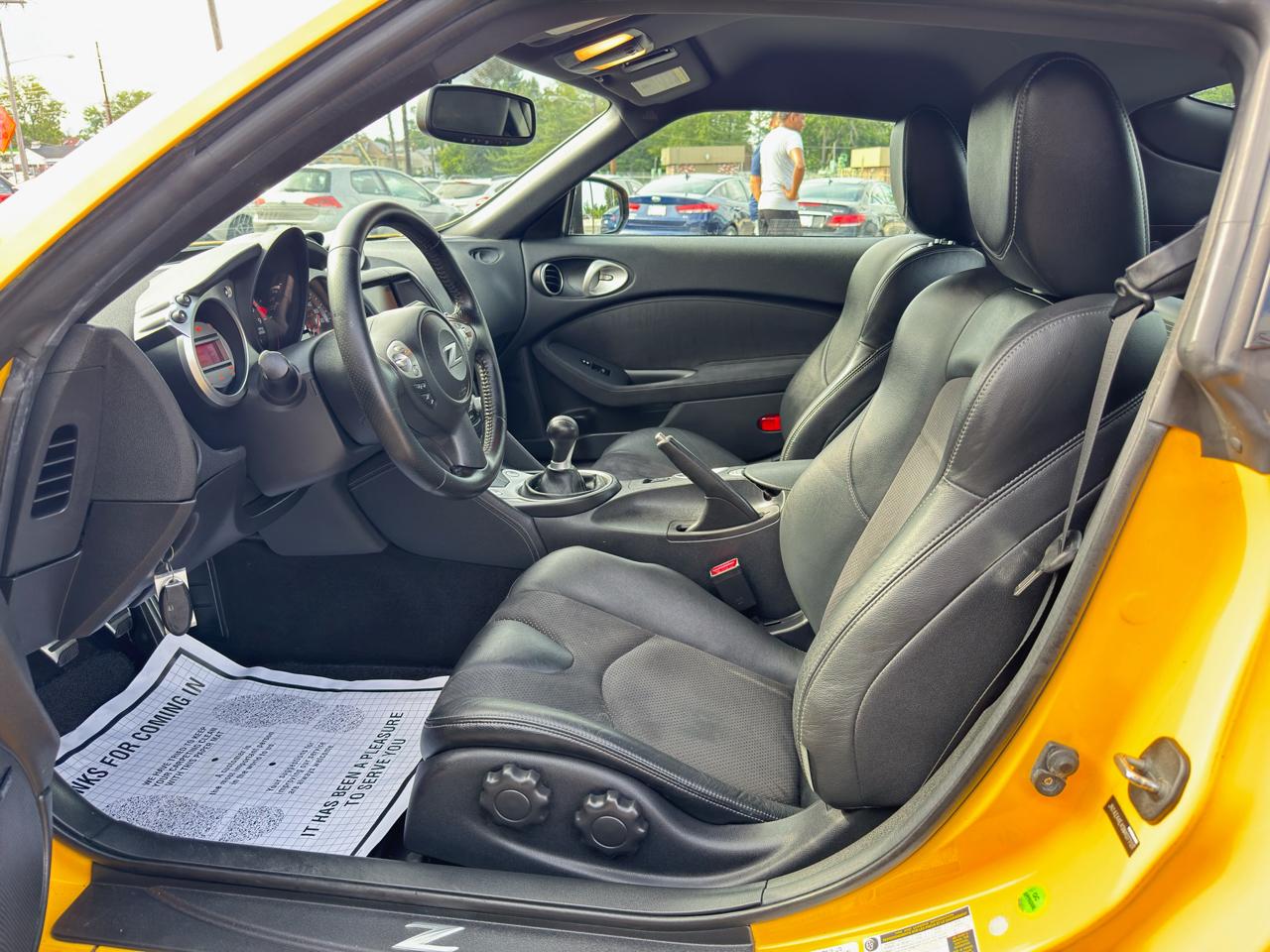 Nissan 370Z 2dr Cpe Man Touring 2009