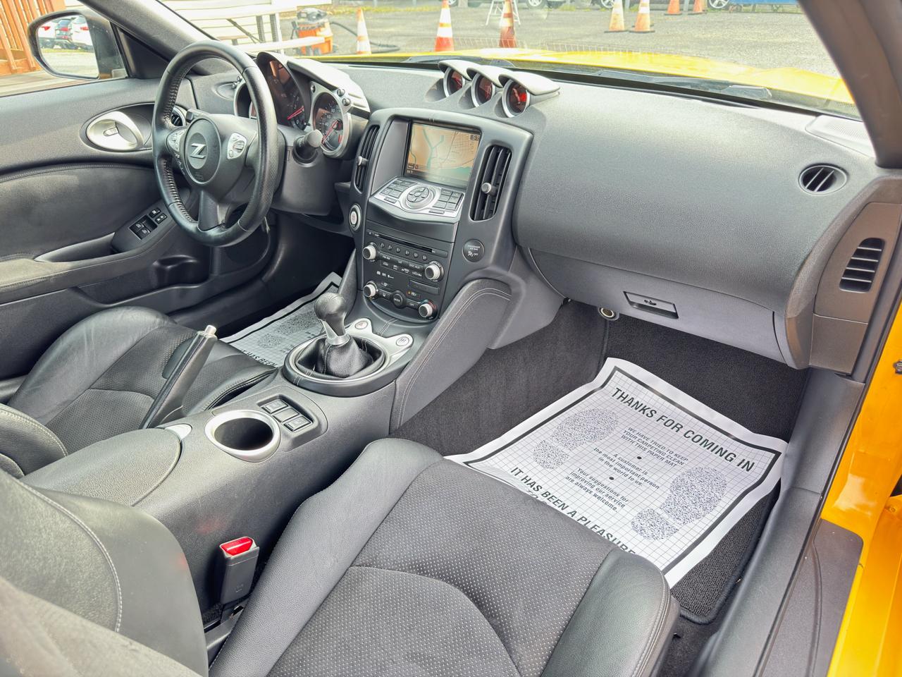 Nissan 370Z 2dr Cpe Man Touring 2009