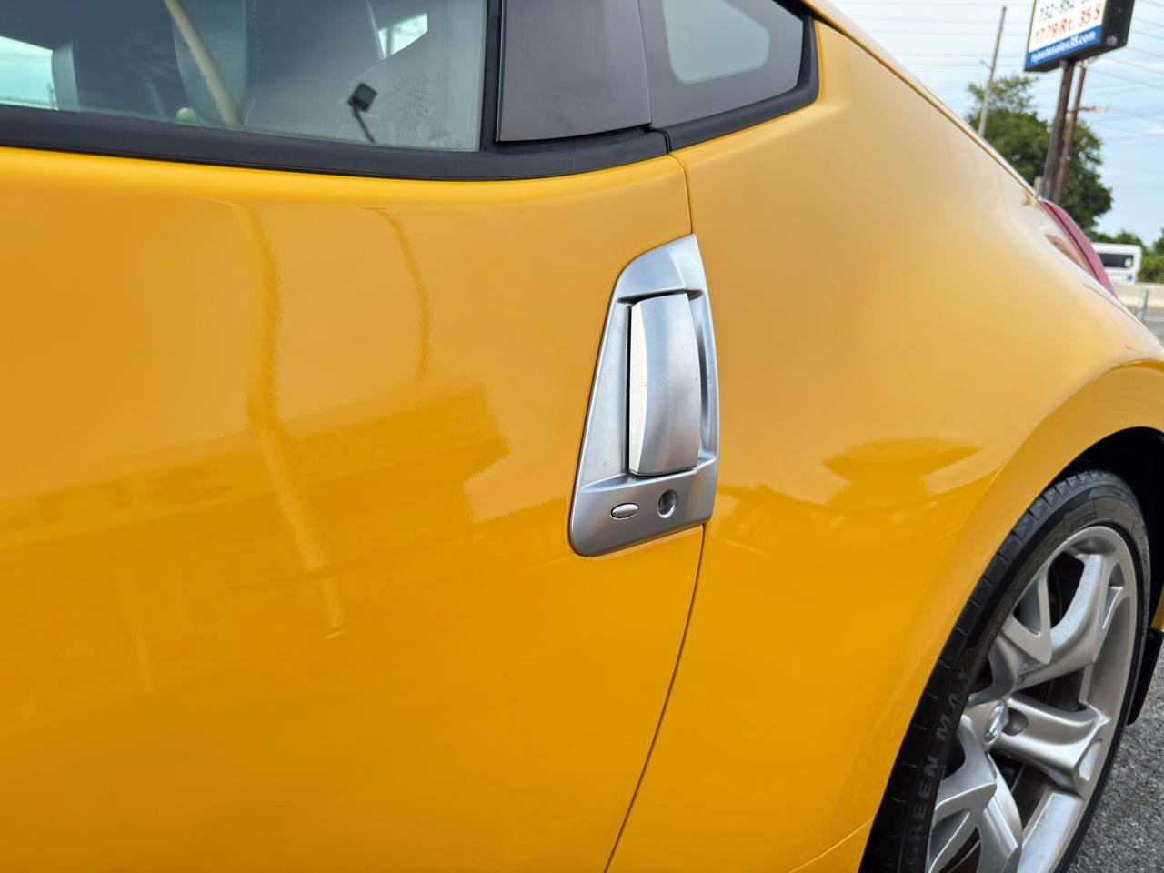 Nissan 370Z 2dr Cpe Man Touring 2009
