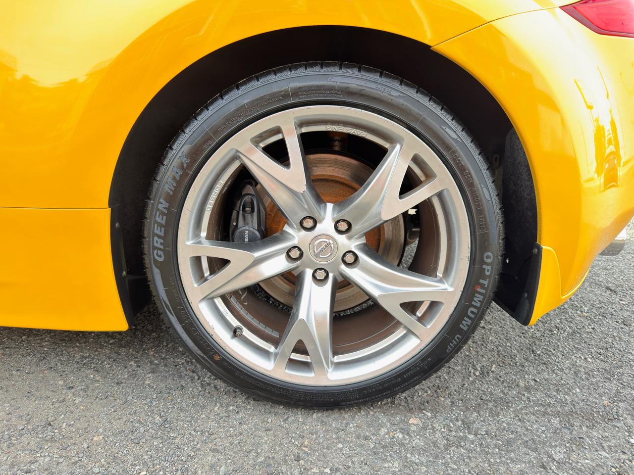 Nissan 370Z 2dr Cpe Man Touring 2009