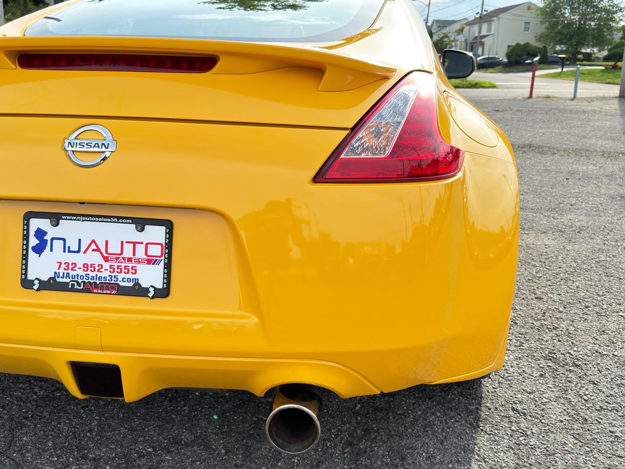 Nissan 370Z 2dr Cpe Man Touring 2009