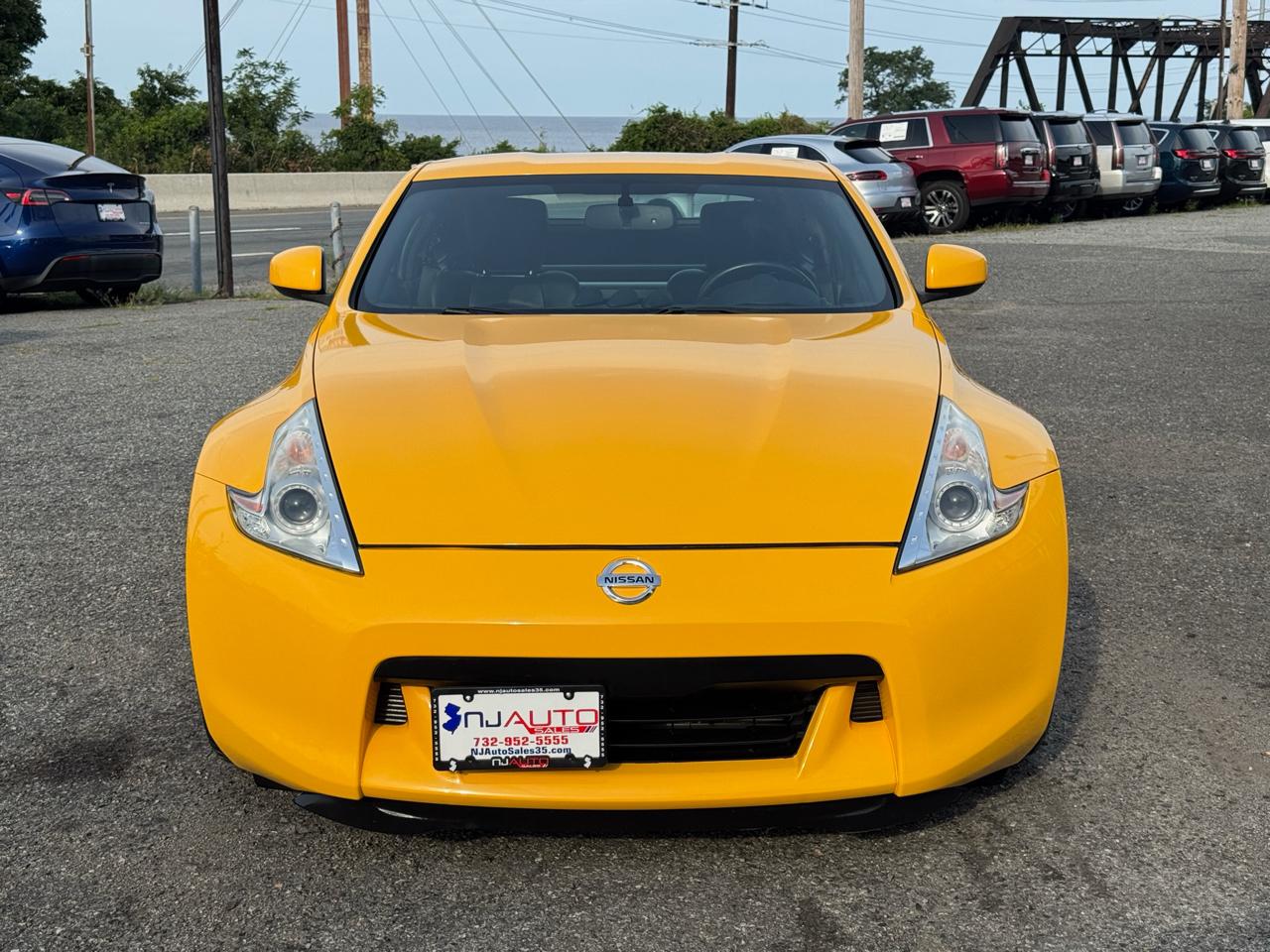 Nissan 370Z 2dr Cpe Man Touring 2009