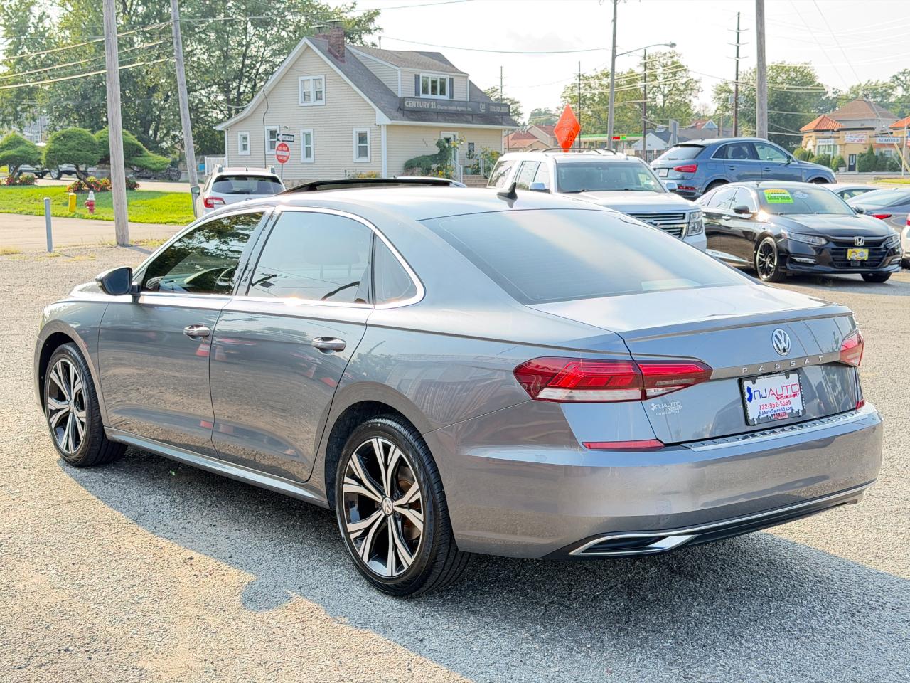 Volkswagen Passat 2.0T SE Auto 2022