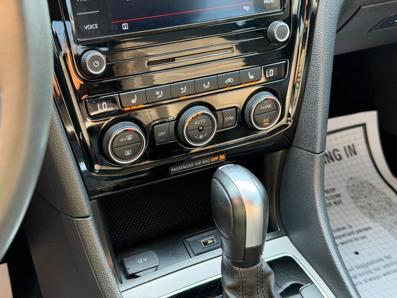 Volkswagen Passat 2.0T SE Auto 2022
