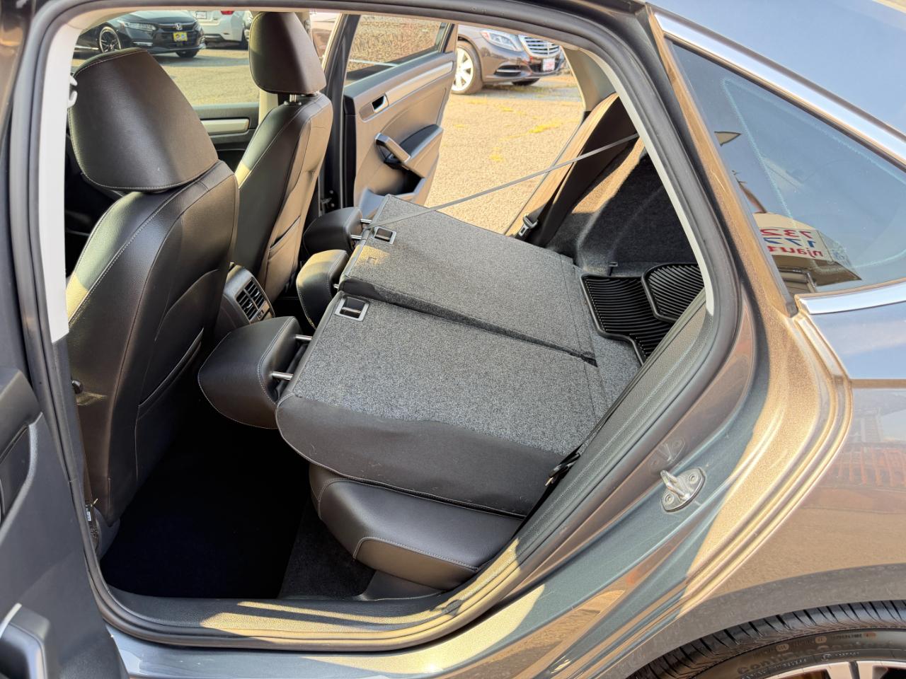Volkswagen Passat 2.0T SE Auto 2022