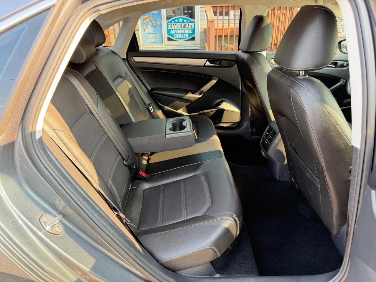 Volkswagen Passat 2.0T SE Auto 2022