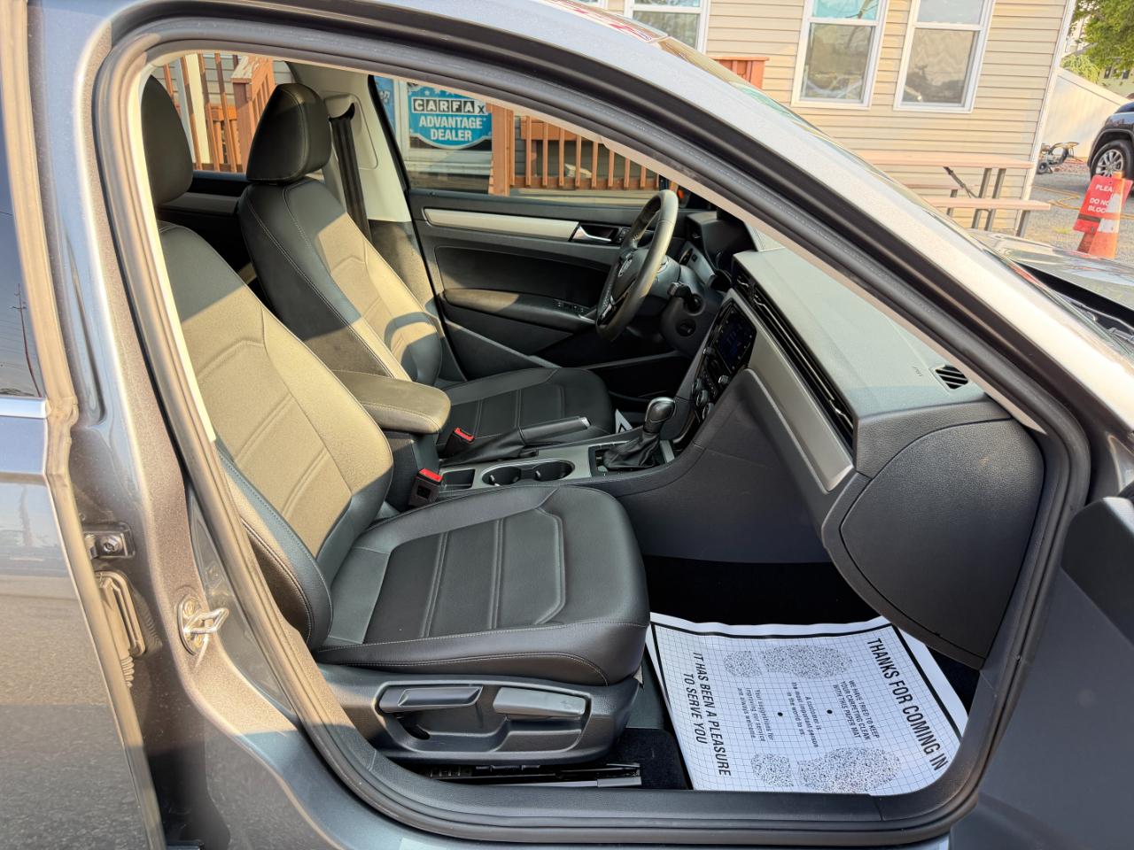 Volkswagen Passat 2.0T SE Auto 2022