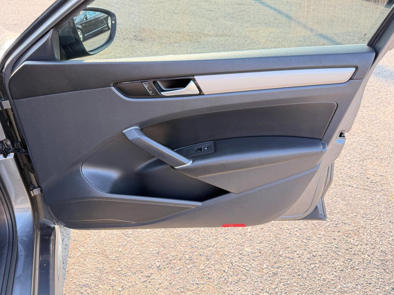 Volkswagen Passat 2.0T SE Auto 2022