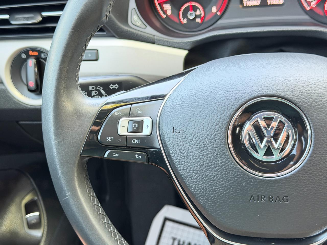 Volkswagen Passat 2.0T SE Auto 2022