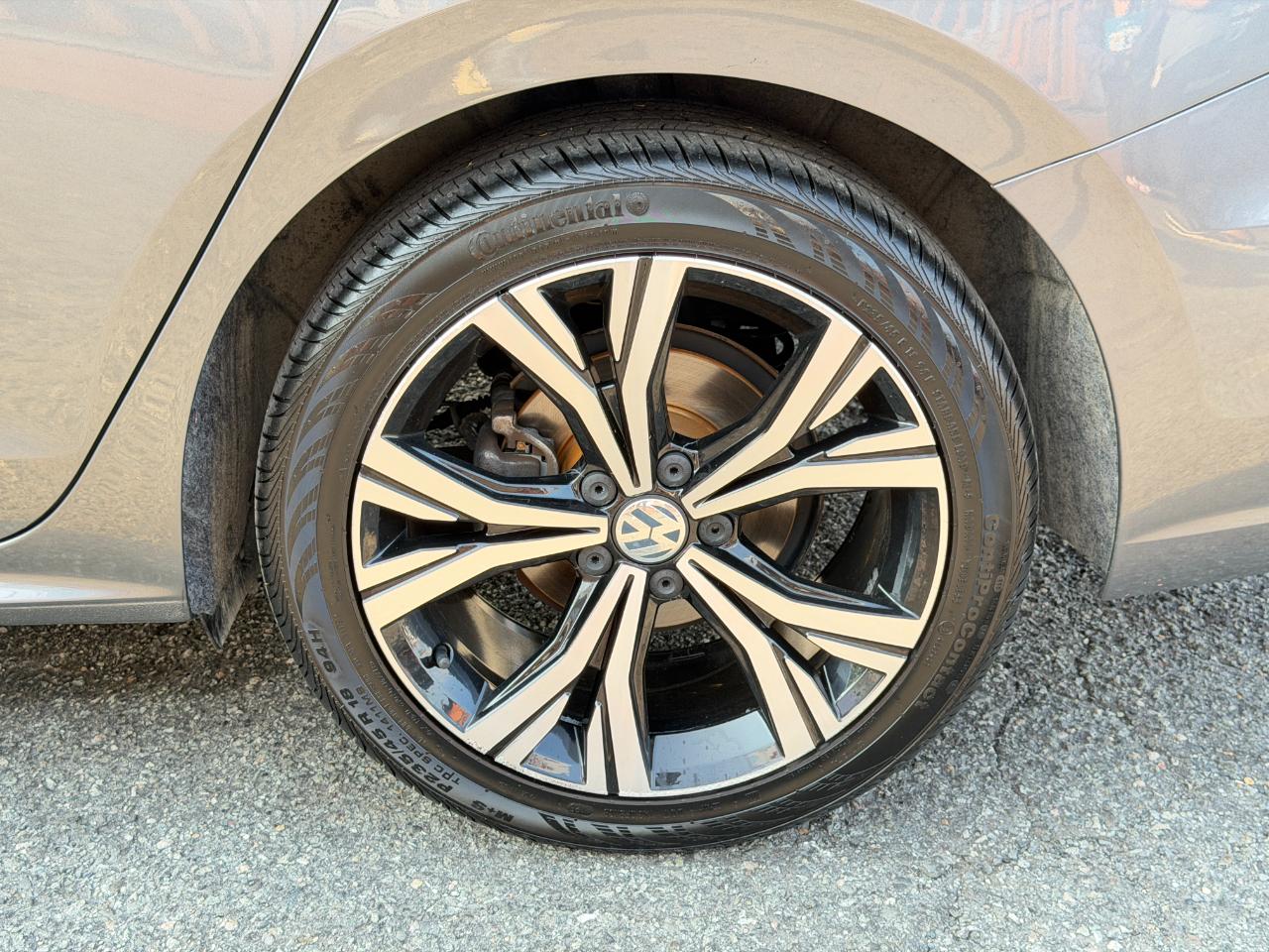 Volkswagen Passat 2.0T SE Auto 2022