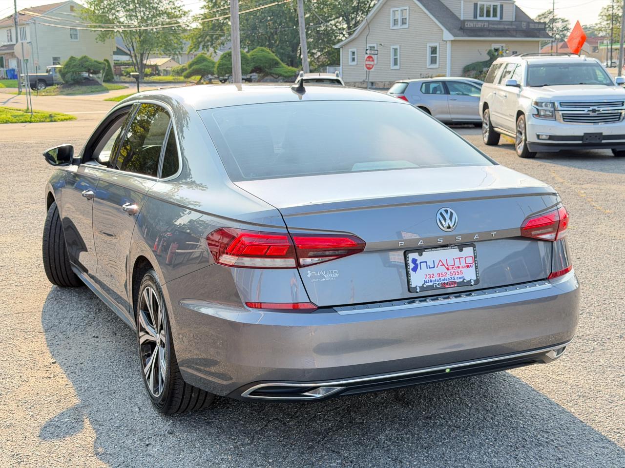 Volkswagen Passat 2.0T SE Auto 2022