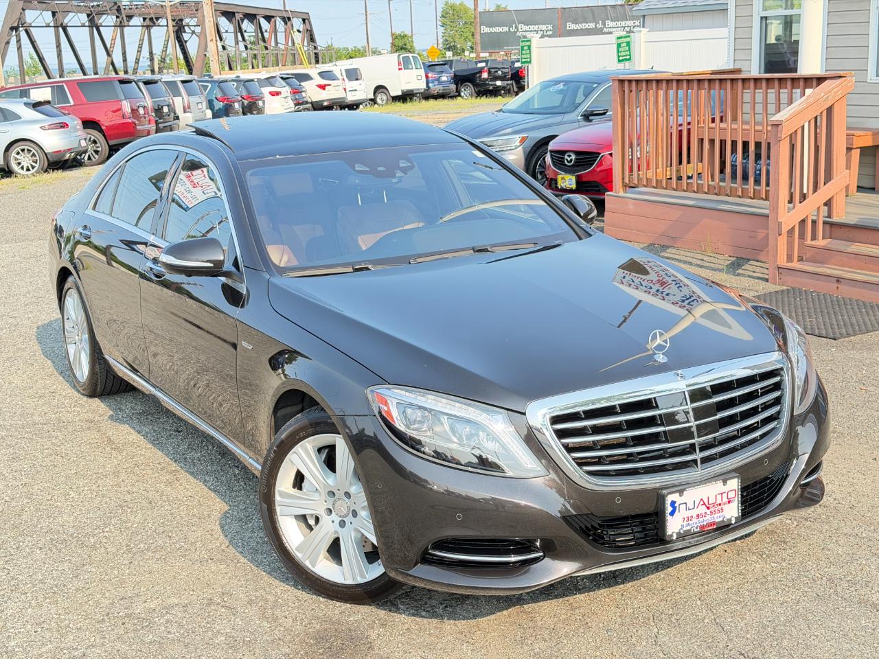 Mercedes-Benz S-Class 4dr Sdn S 550 4MATIC 2014