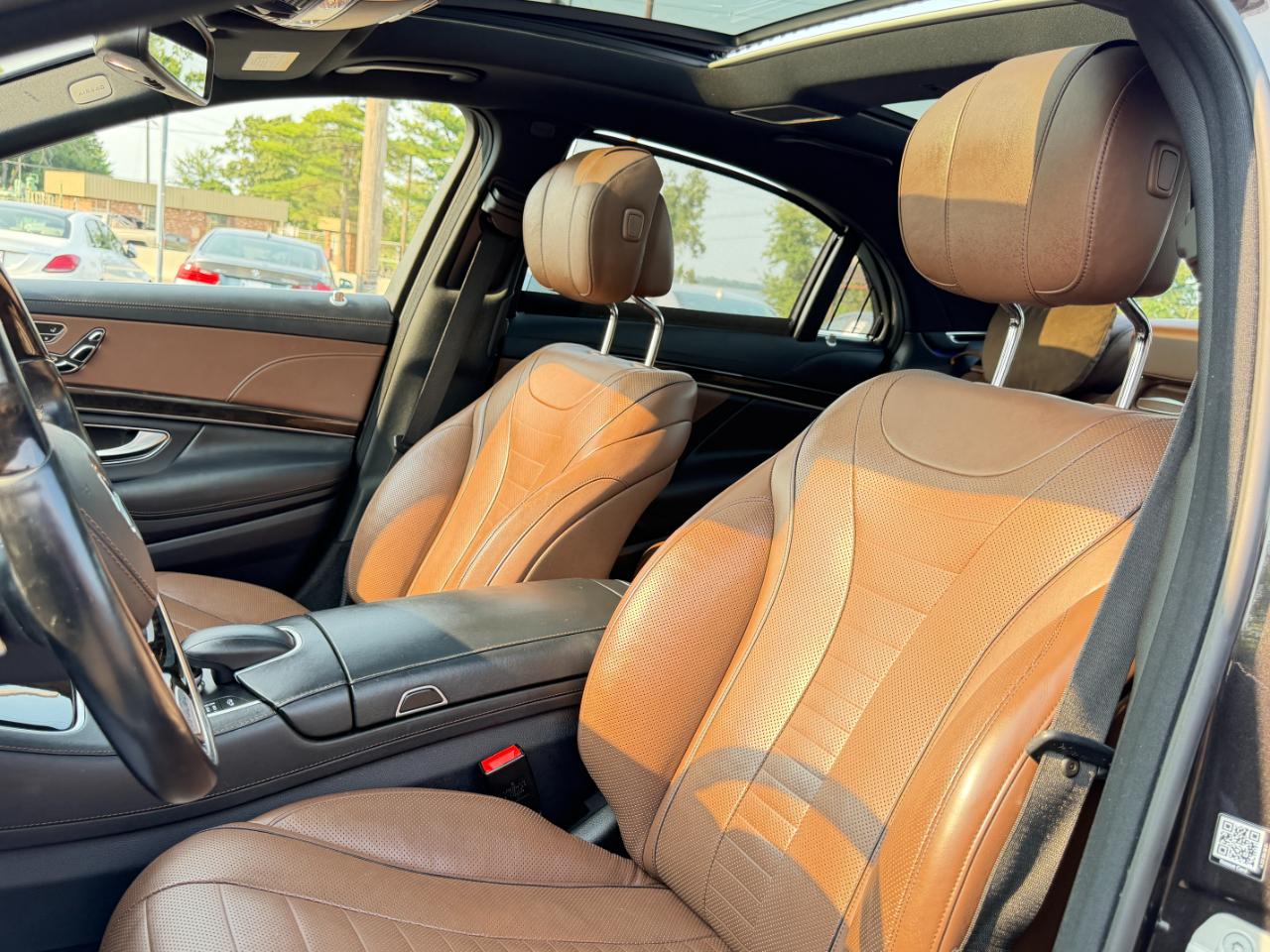 Mercedes-Benz S-Class 4dr Sdn S 550 4MATIC 2014