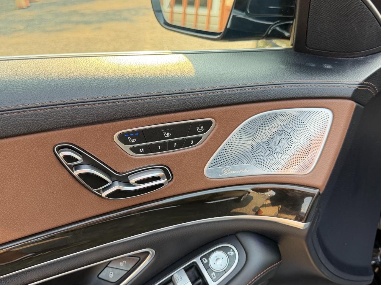 Mercedes-Benz S-Class 4dr Sdn S 550 4MATIC 2014