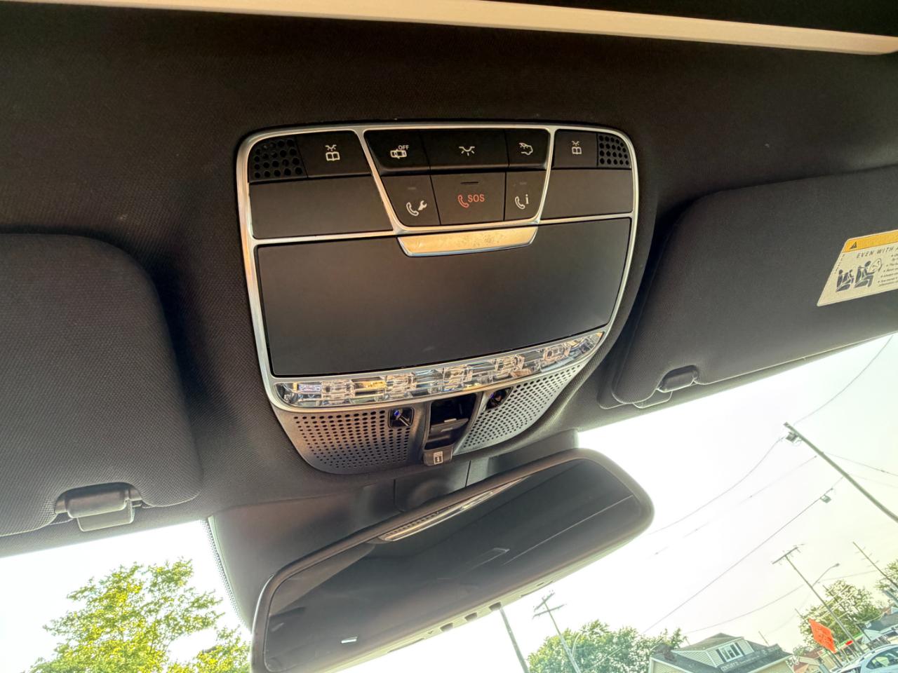 Mercedes-Benz S-Class 4dr Sdn S 550 4MATIC 2014