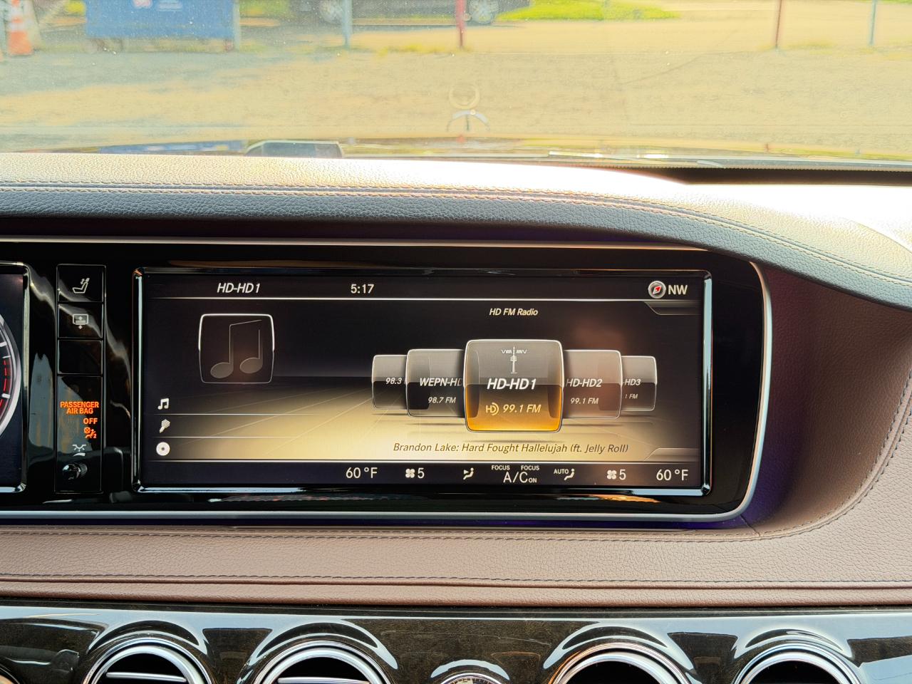 Mercedes-Benz S-Class 4dr Sdn S 550 4MATIC 2014