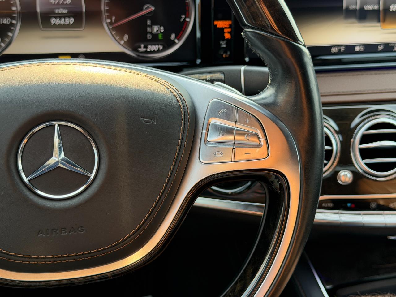 Mercedes-Benz S-Class 4dr Sdn S 550 4MATIC 2014
