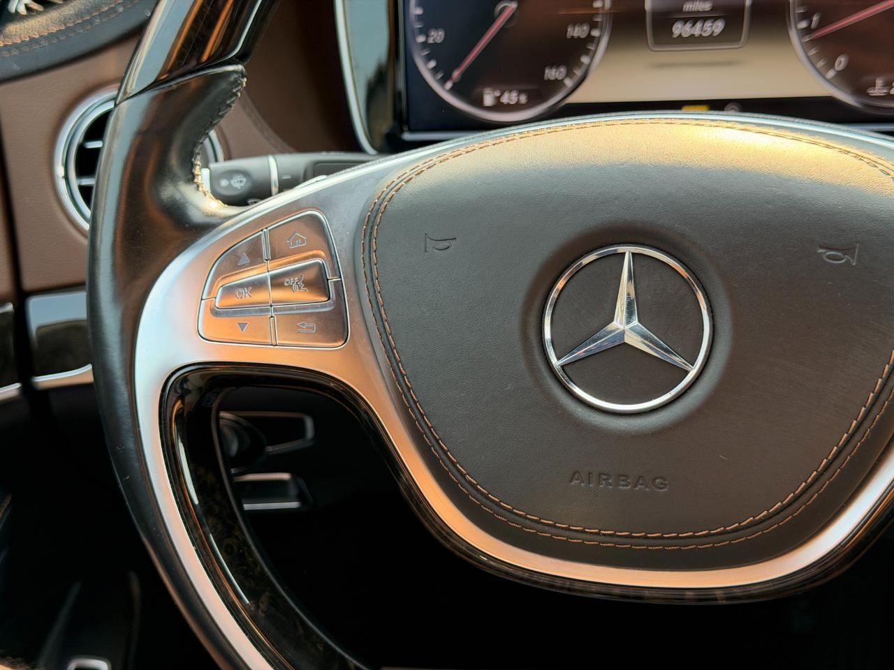 Mercedes-Benz S-Class 4dr Sdn S 550 4MATIC 2014