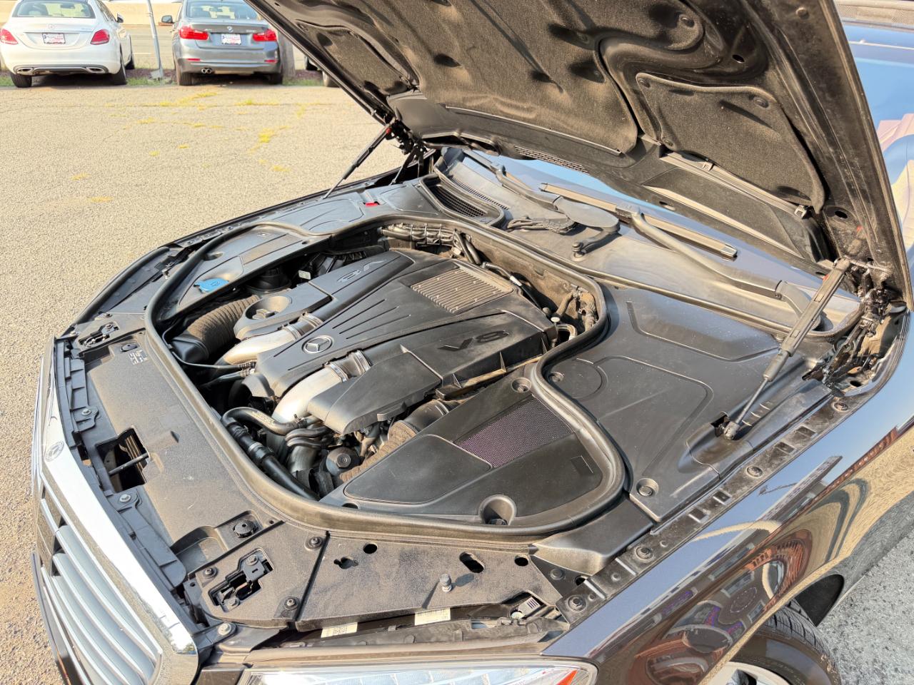 Mercedes-Benz S-Class 4dr Sdn S 550 4MATIC 2014