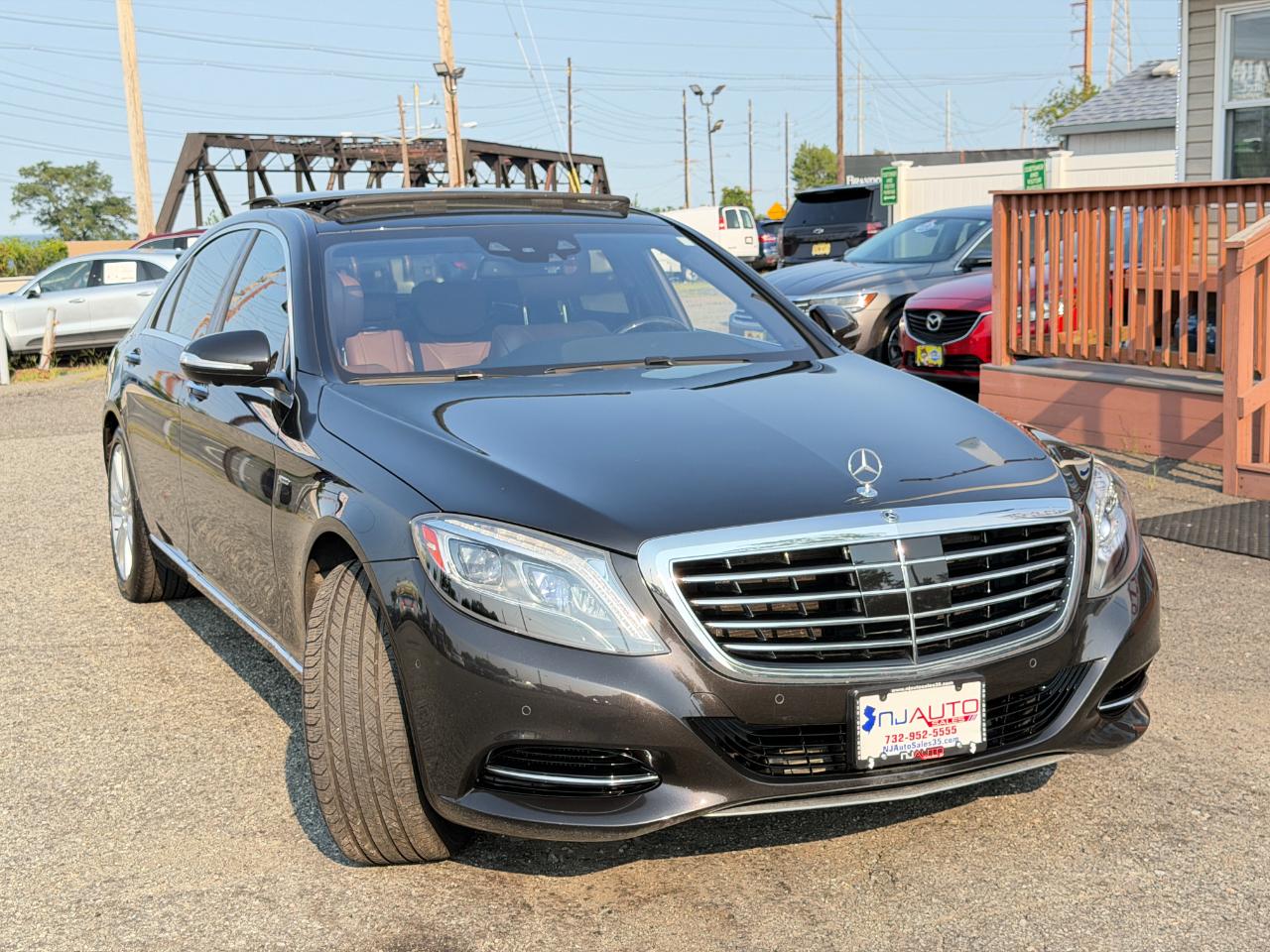 Mercedes-Benz S-Class 4dr Sdn S 550 4MATIC 2014