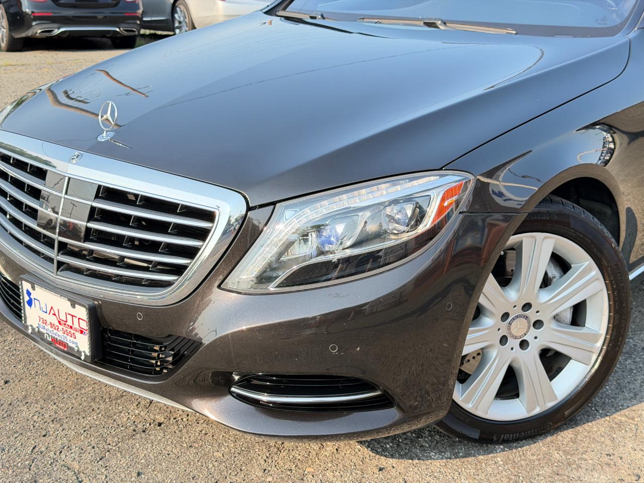 Mercedes-Benz S-Class 4dr Sdn S 550 4MATIC 2014
