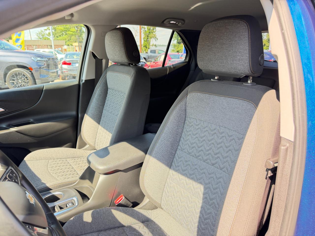 Chevrolet Equinox AWD 4dr LT w/1LT 2023