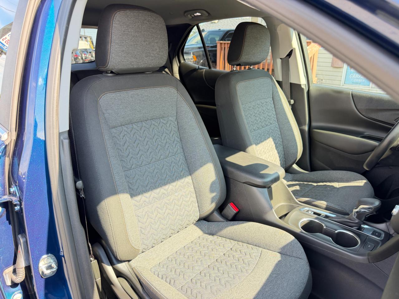 Chevrolet Equinox AWD 4dr LT w/1LT 2023
