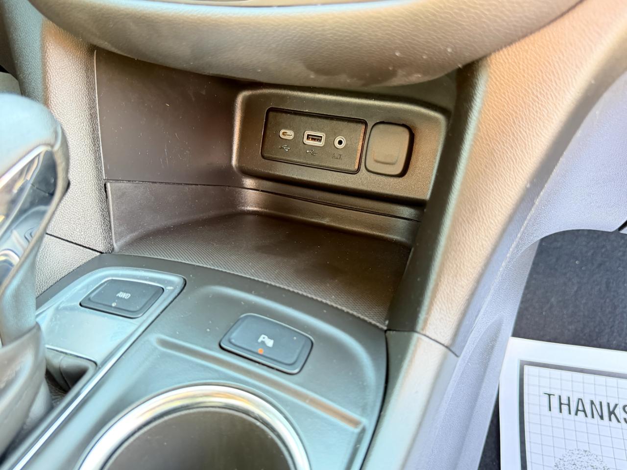 Chevrolet Equinox AWD 4dr LT w/1LT 2023