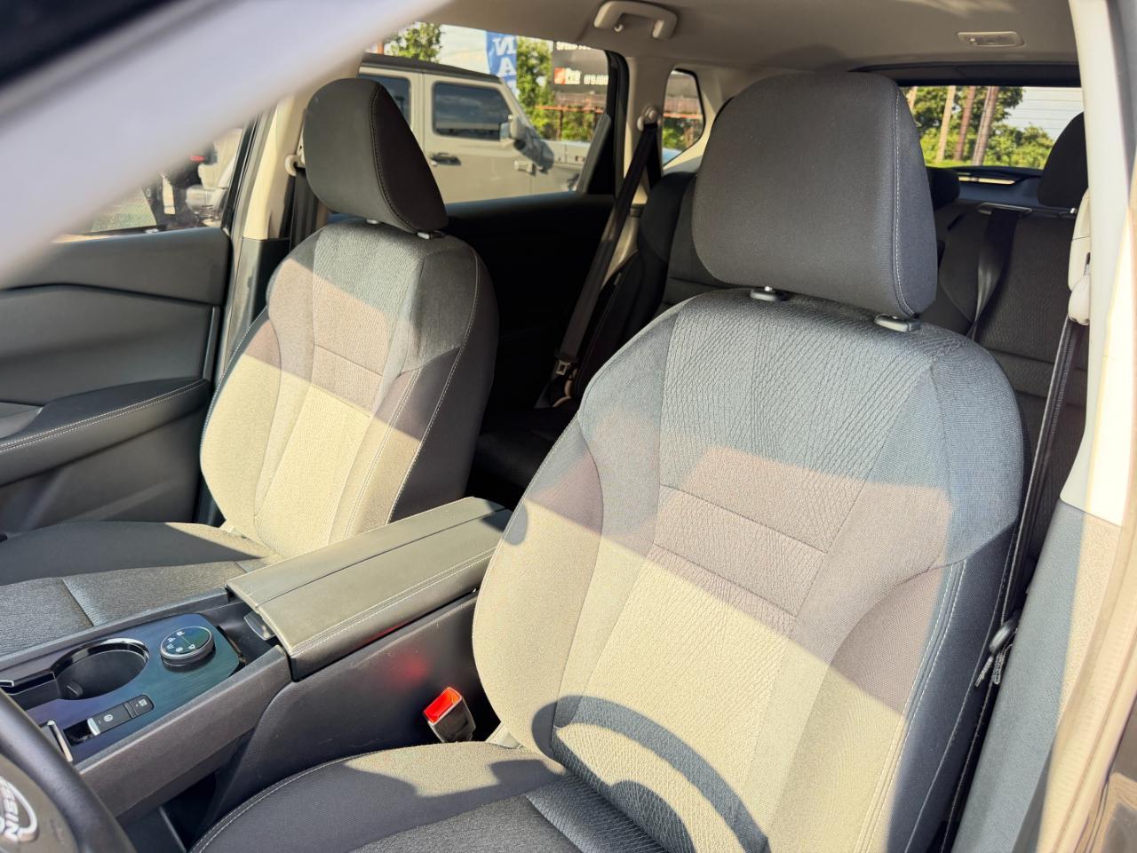 Nissan Rogue AWD SV 2024