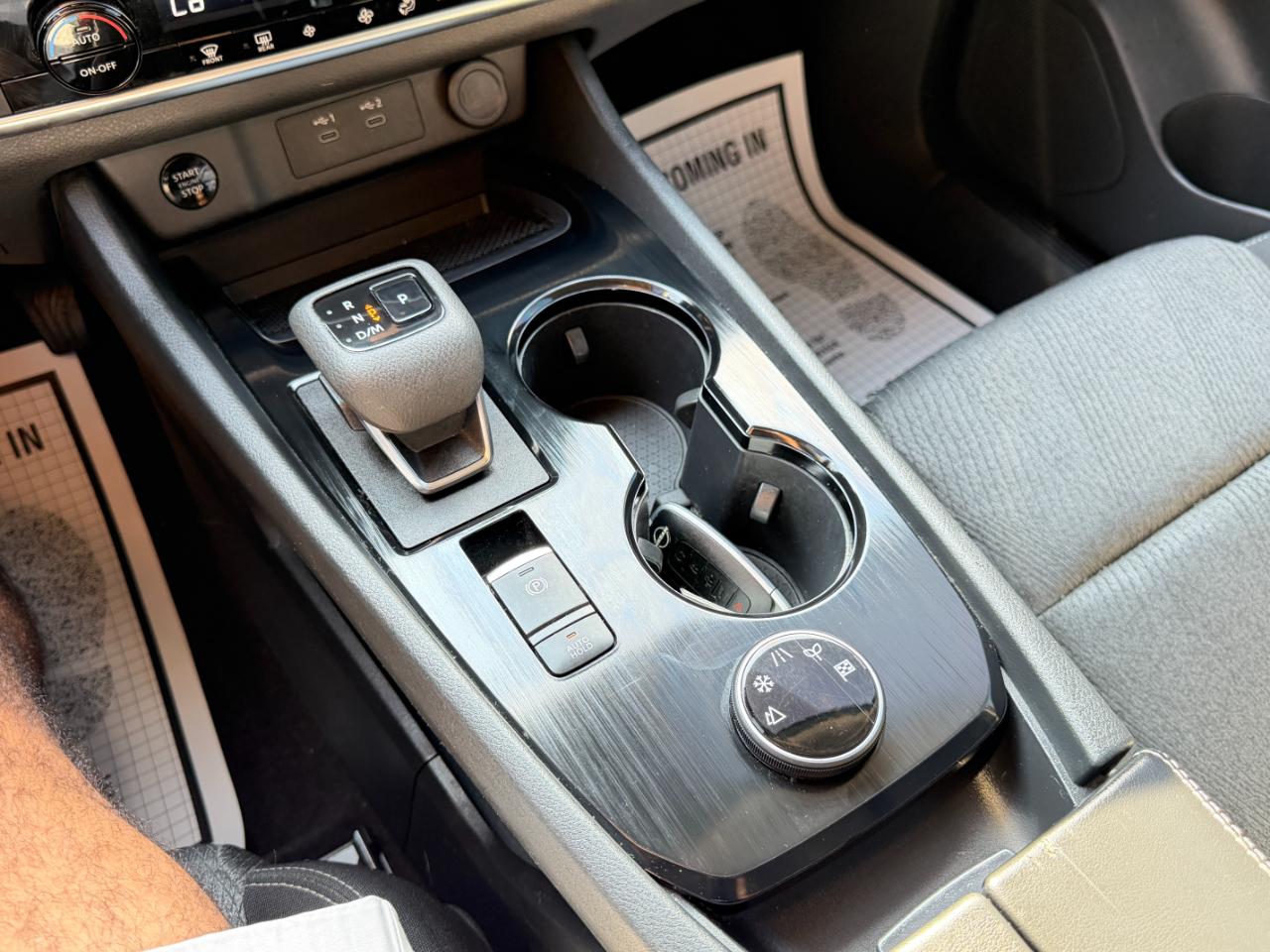 Nissan Rogue AWD SV 2024