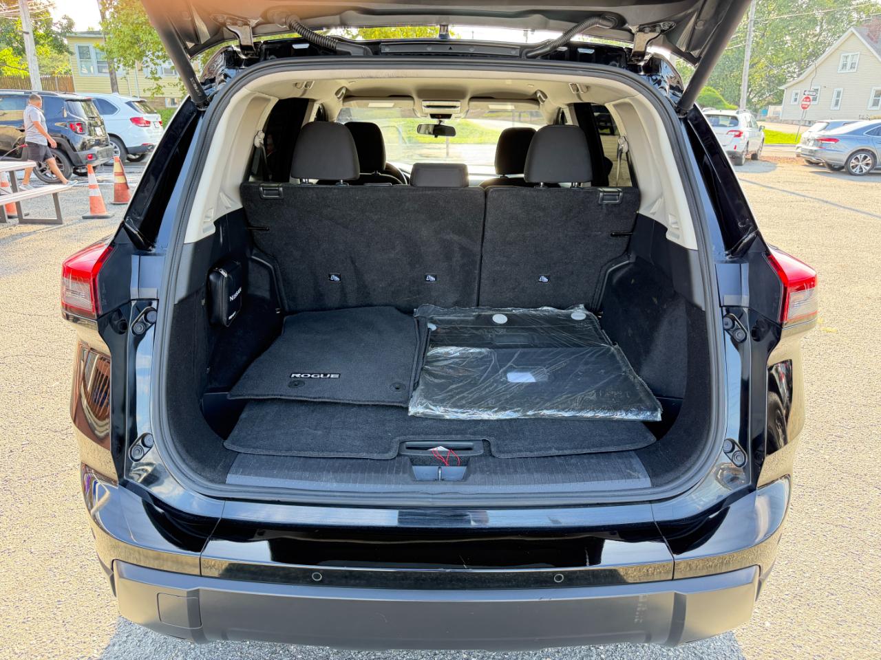 Nissan Rogue AWD SV 2024